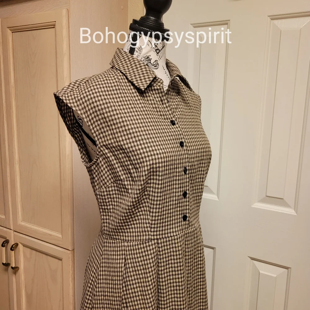 NWT Rihoas Brown Plaid Button Pleated Midi Dress - Picture 17 of 17